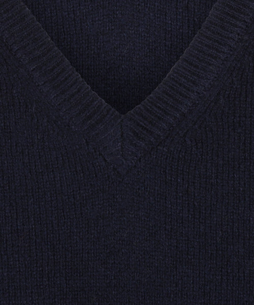 Klassischer Lammwollpullover mit V-Ausschnitt | Marineblau