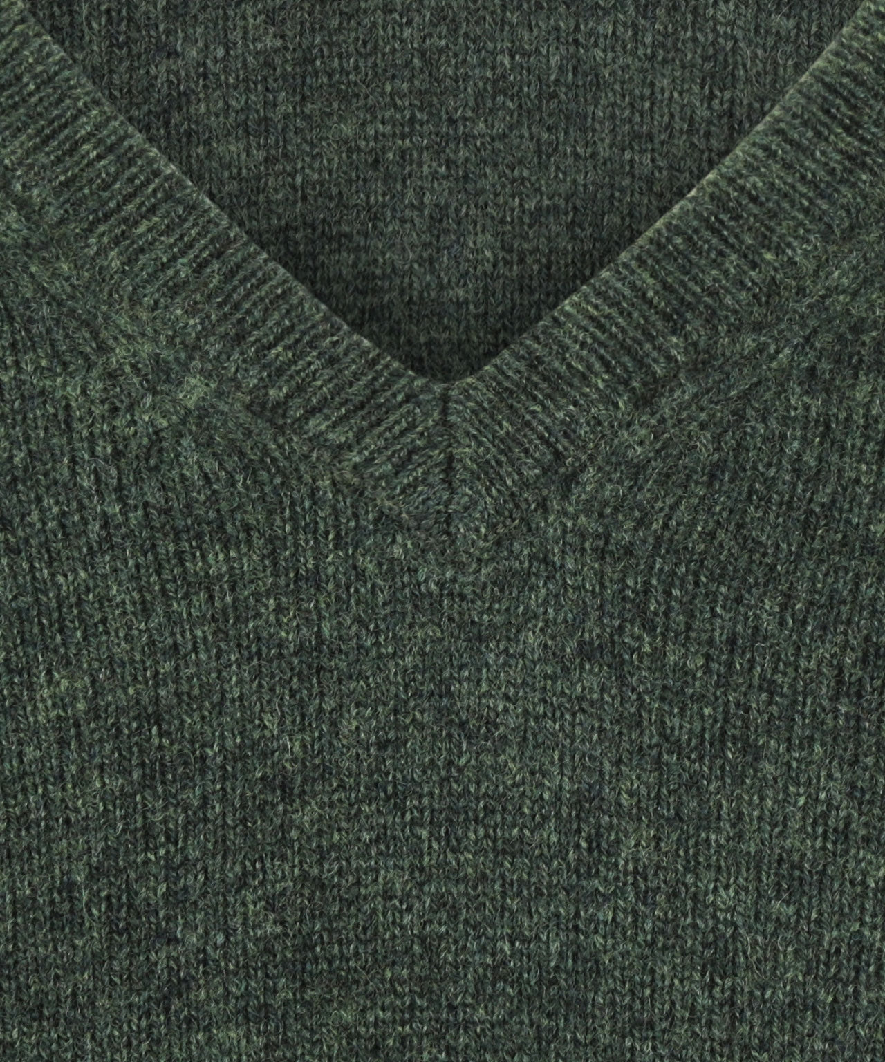 Klassischer Lammwollpullover mit V-Ausschnitt | Grün
