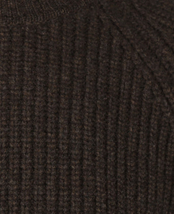 William Lockie Trui Joss Earl Ronde Hals | Cocoa