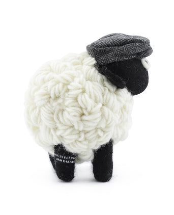 Gestricktes Schaf mit Mütze | Design