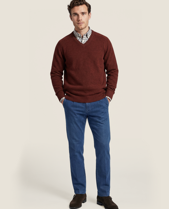 Klassischer Lammwollpullover mit V-Ausschnitt | Rot