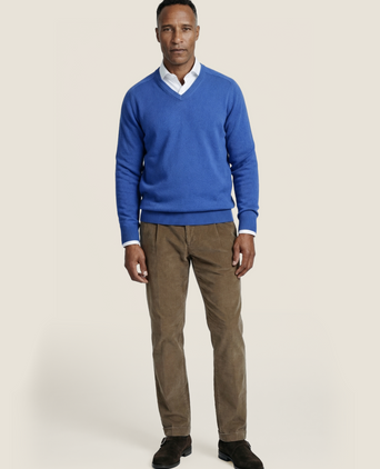 Klassischer Lammwollpullover mit V-Ausschnitt | Blau