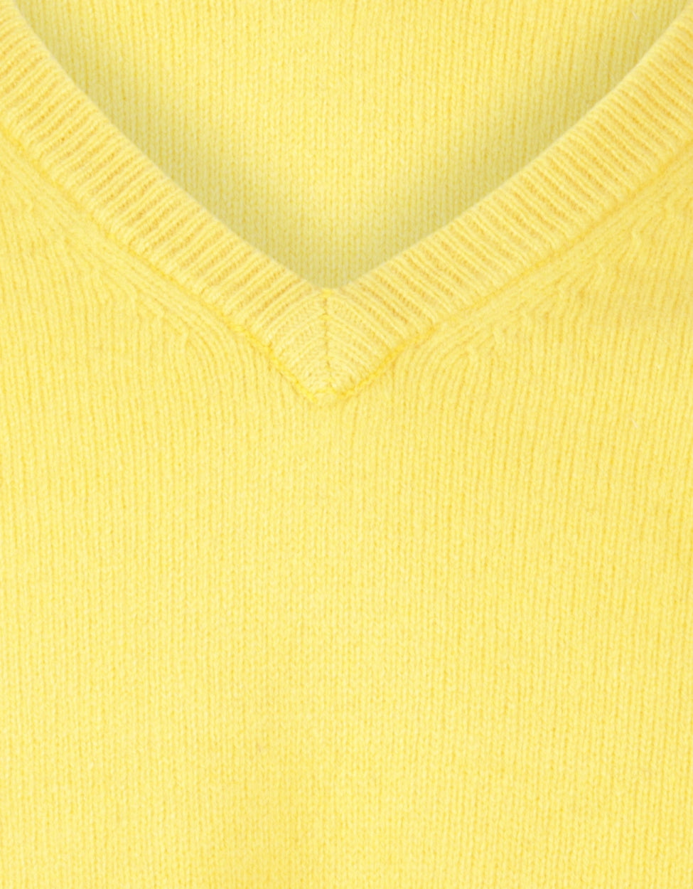 Klassischer Lammwollpullover mit V-Ausschnitt | Gelb