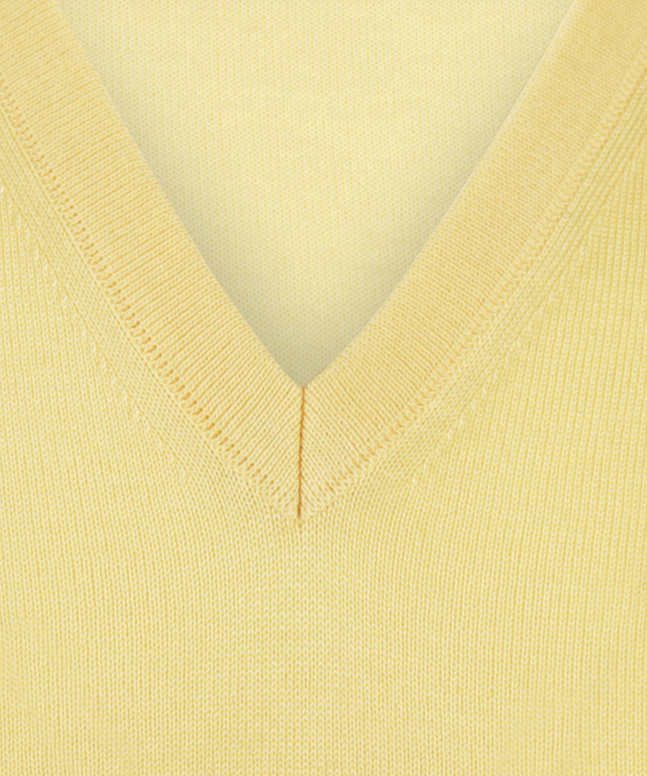 Maerz Slipover Merino Wool | Yellow