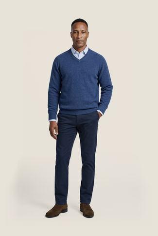 Klassischer Lammwollpullover mit V-Ausschnitt | Blau